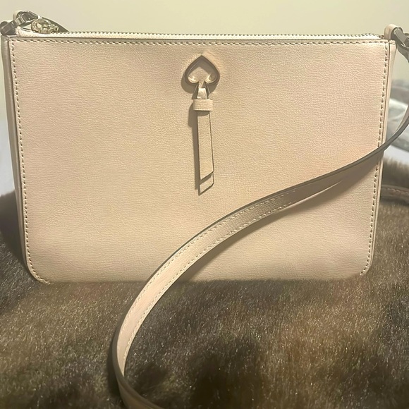 EUC Kate Spade Adel Crossbody Bag - Picture 2 of 5